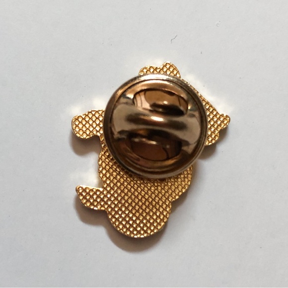 ❄️🎉YEAR END SALE!🎉❄️ Bucky Badger 500 bowling lapel pin Univ Wisconsin bowler - Picture 3 of 7